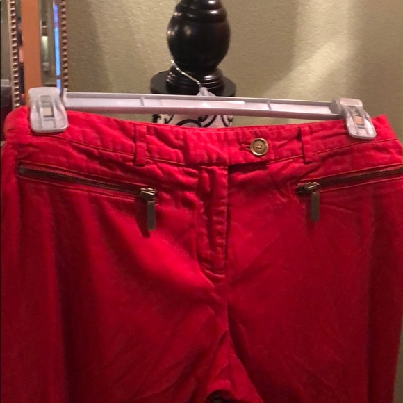 Red pants - Picture 3 of 7
